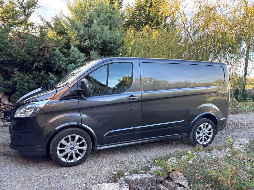 Transit Custom TRANSIT CUSTOM FOURGON 290 L1H1 2.0 TDCi 170 SPORT 2015 occasion 11400 Castelnaudary
