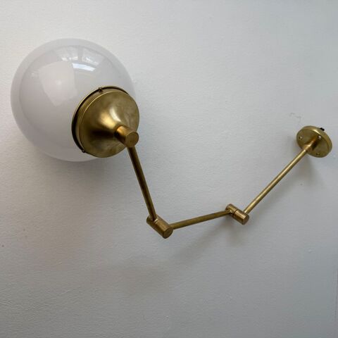 ANCIENNE LAMPE POTENCE LAITON & OPALINE VINTAGE
200 Lille (59)
