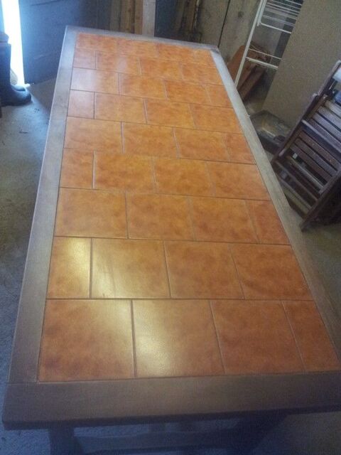table de salle  manger. 0 Tarbes (65)