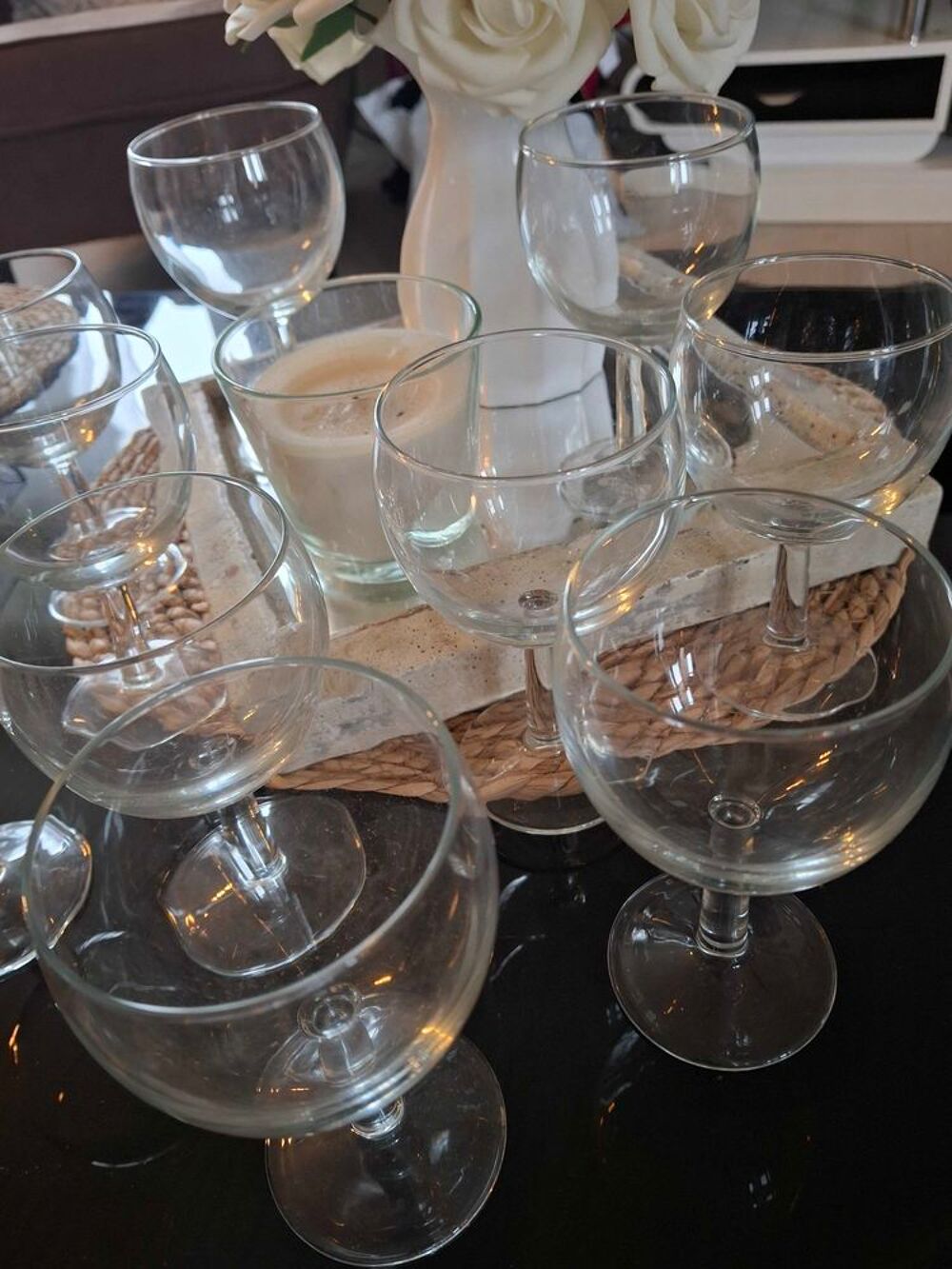 lot de 10 verres &agrave; pied transparents forme ballon Décoration