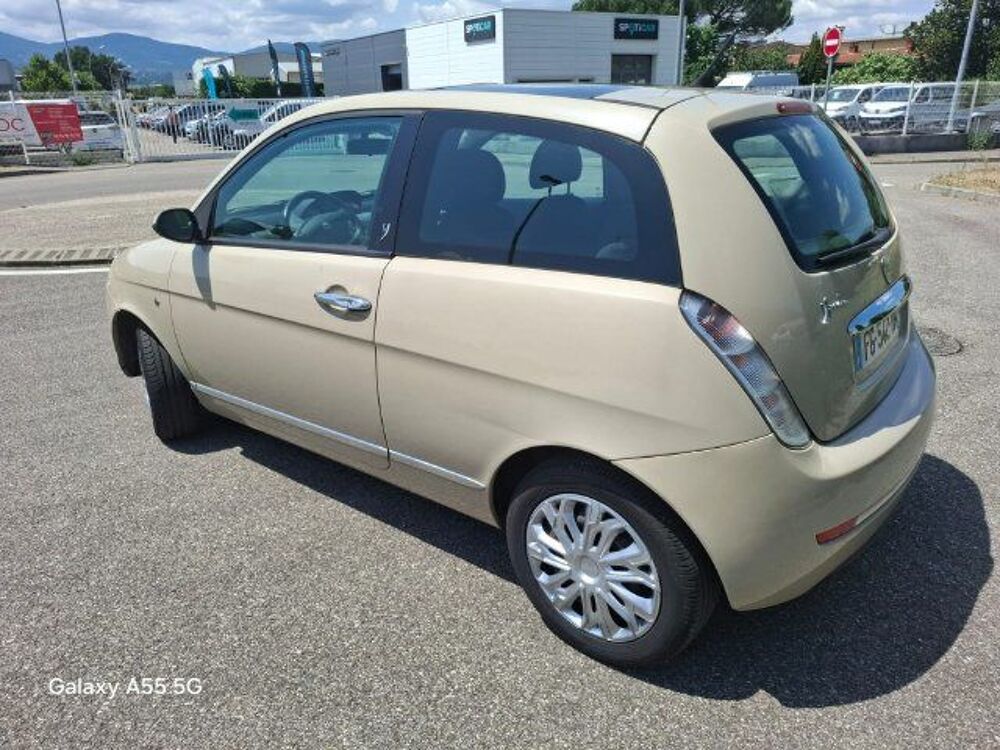Ypsilon 1.2 8v Oro 2007 occasion 69320 Feyzin