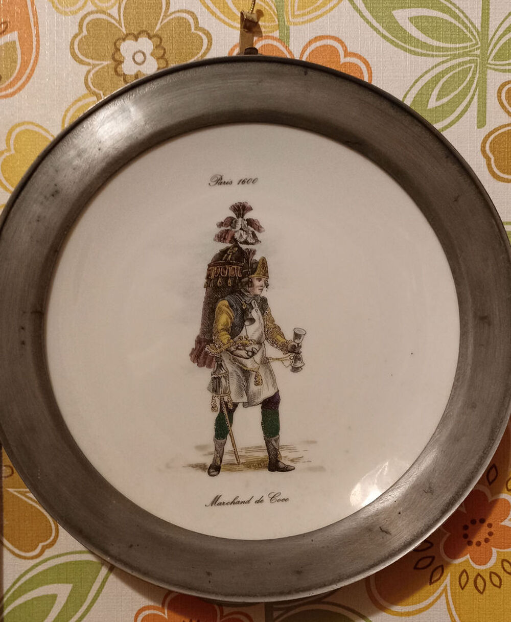 Assiette d&eacute;corative Décoration