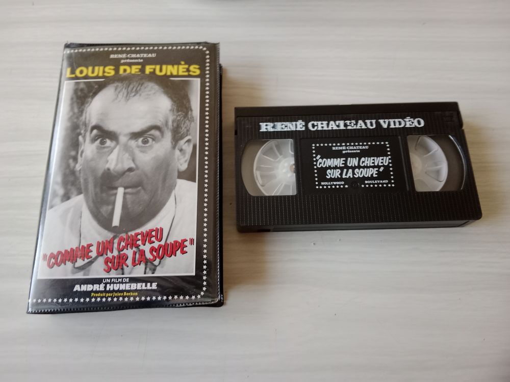Comme un cheveu sur la soupe - Ren&eacute; Ch&acirc;teau DVD et blu-ray