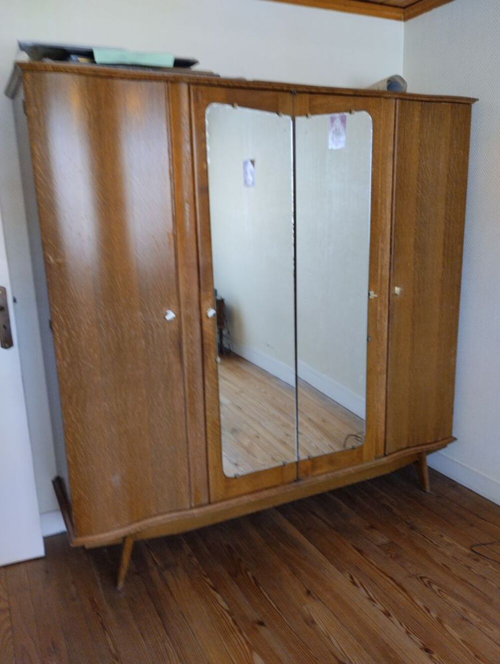Chambre compl&egrave;te Meubles
