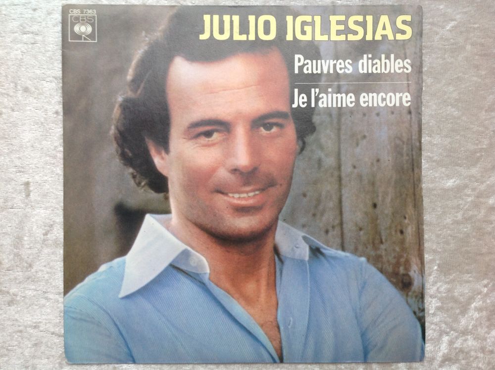 JULIO IGLESIAS PAUVRES DIABLES CD et vinyles
