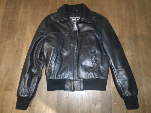 Blouson cuir noir vritable  54 Brillon-en-Barrois (55)