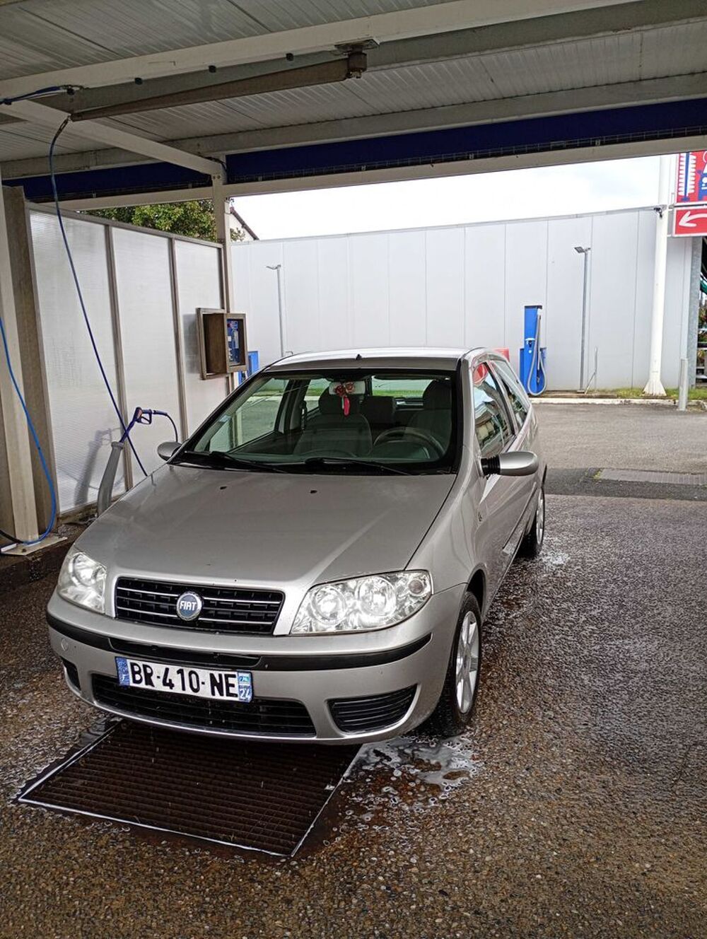 Punto PUNTO 1.3 MULTIJET 16V 75 ITALIA (KIT NOVETUD) 2005 occasion 19100 Brive-la-Gaillarde