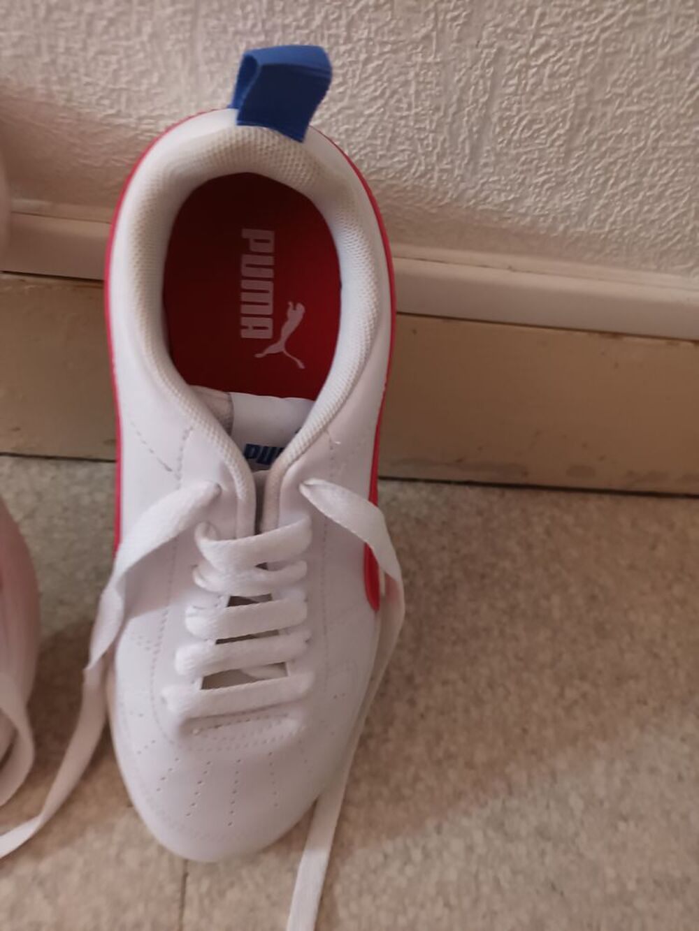 Chaussures PUMA Chaussures