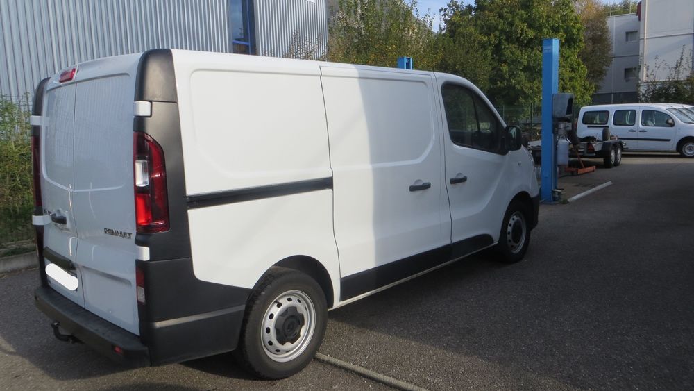 Trafic TRAFIC CA L1H1 1200 KG DCI 120 CONFORT 2021 occasion 73800 Chignin
