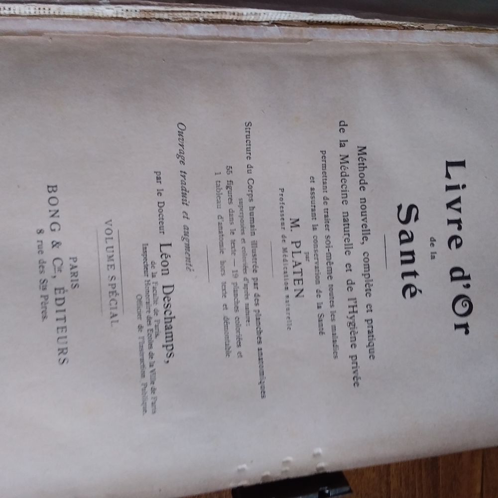 Livre ancien "Livre d'Or de la Sant&eacute;" Livres et BD