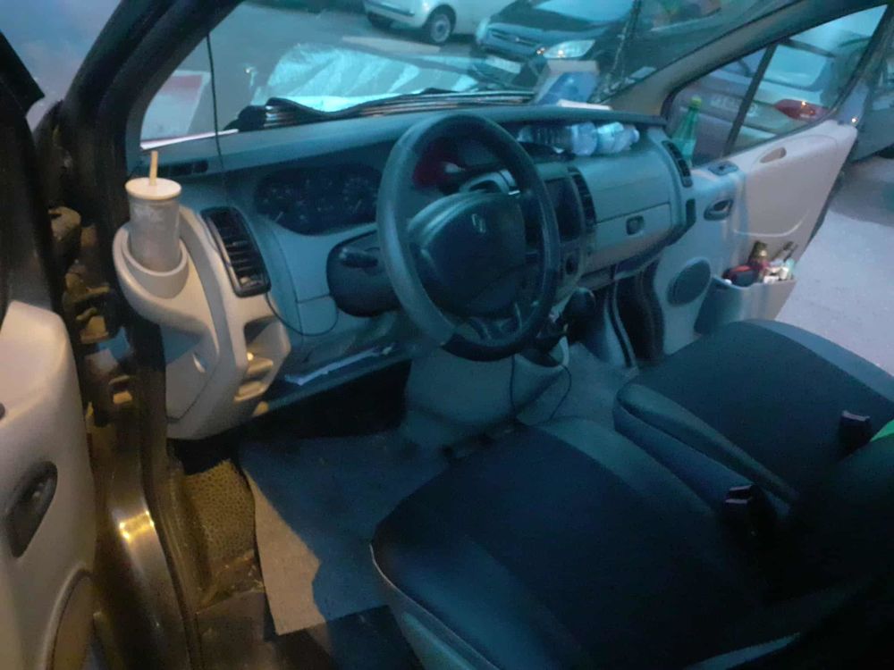 Trafic Passenger 1.9 dCi 100 Privil&egrave;ge 2005 occasion 88000 &Eacute;pinal