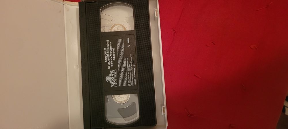 K7 vhs les 120 journ&eacute;es de sodome Photos/Video/TV
