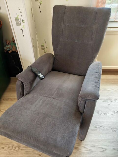 fauteuil 160 Servigny-lès-Sainte-Barbe (57)