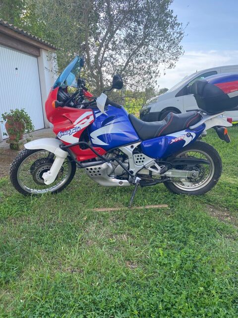 Moto HONDA 2003 occasion Arles 13200