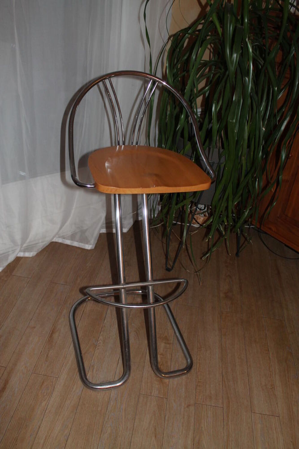 1 lot de 4 chaises hautes de bar Meubles