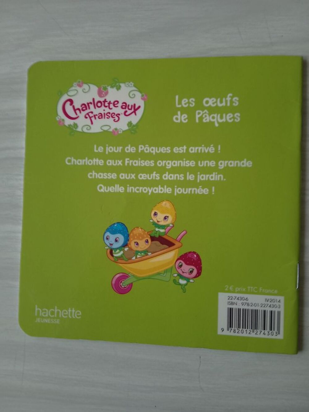 Charlotte aux fraises. Les oeufs de P&acirc;ques Livres et BD