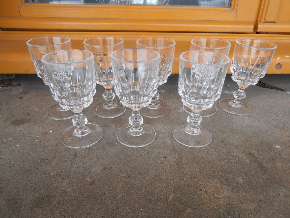 8 verres a porto Cuisine