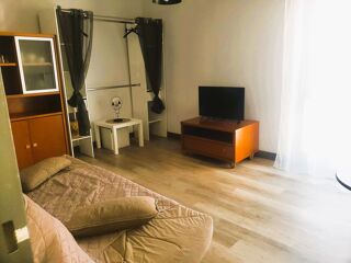  Appartement à louer 1 pièce 25 m²