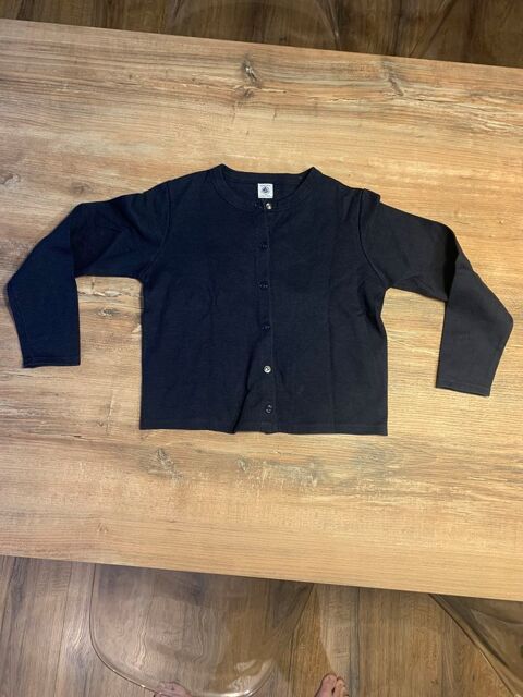 Gilet enfant fille     Petit bateau    6 Saleilles (66)