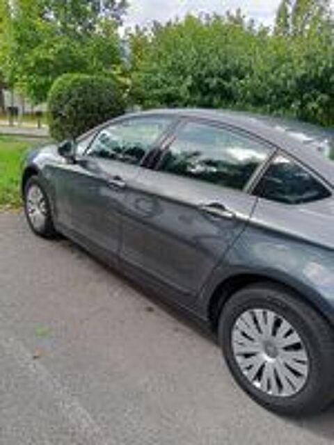 C5 HDi 115 Attraction 2014 occasion 74300 Cluses