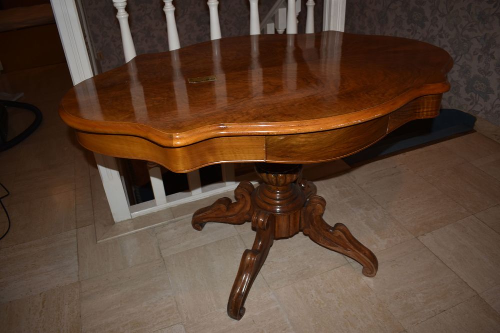 Table gu&eacute;ridon violon Meubles