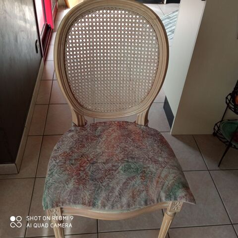 CHAISES SALLE A MANGER 300 Pont-P�an (35)