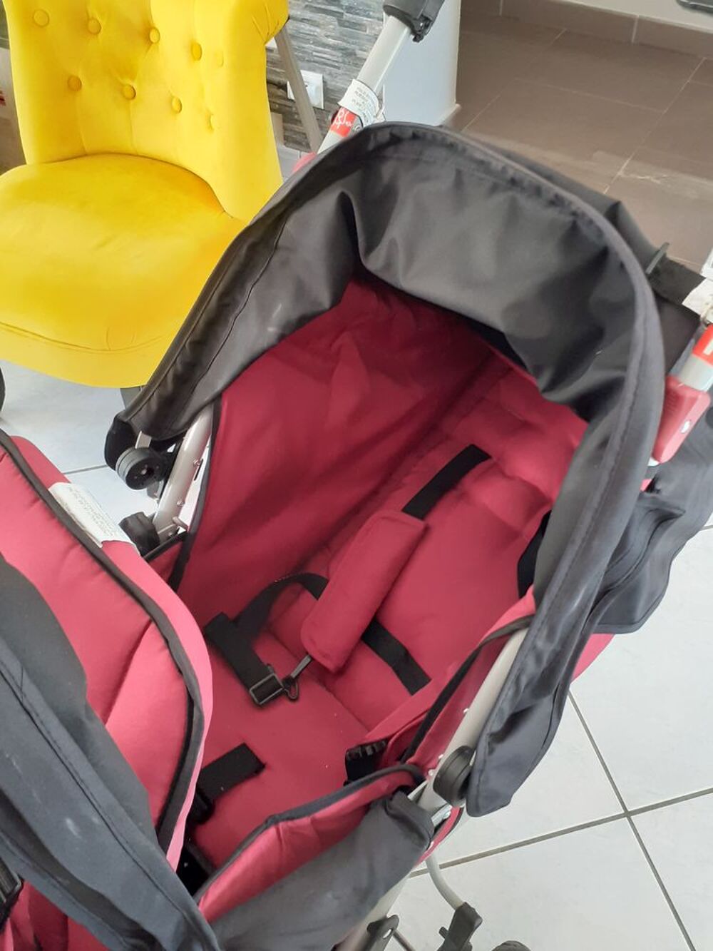 Poussette 3 places Pu�riculture