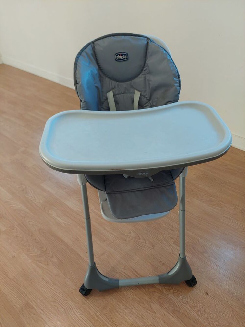 Chaise Haute b&eacute;b&eacute; Mobilier enfants
