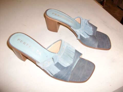 Paire de Mules Bleu genre sabots � franges pt 38-neuves-5 � 5 Bouxwiller (67)