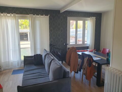  Appartement � louer 3 pi�ces 67 m� Chamali�res