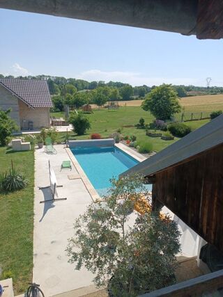  Appartement à louer 5 pièces 90 m²