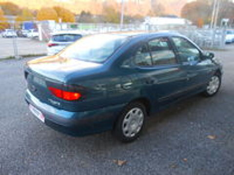 M&eacute;gane Classic 1997 occasion 73420 Drumettaz-Clarafond