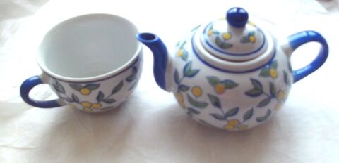 Th�i�re et tasse 18 Villeurbanne (69)