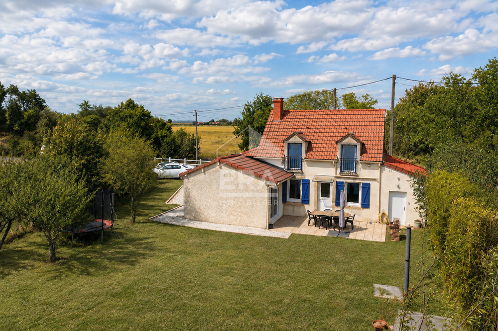 Vente Maison Propriété 5 pièces 108 m² Saint-germain-des-bois