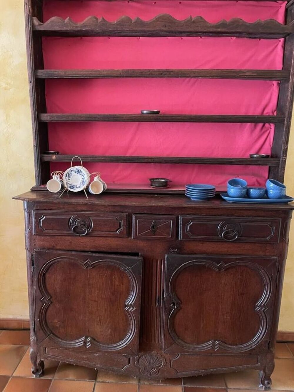bahut armoire et vaiselier Meubles