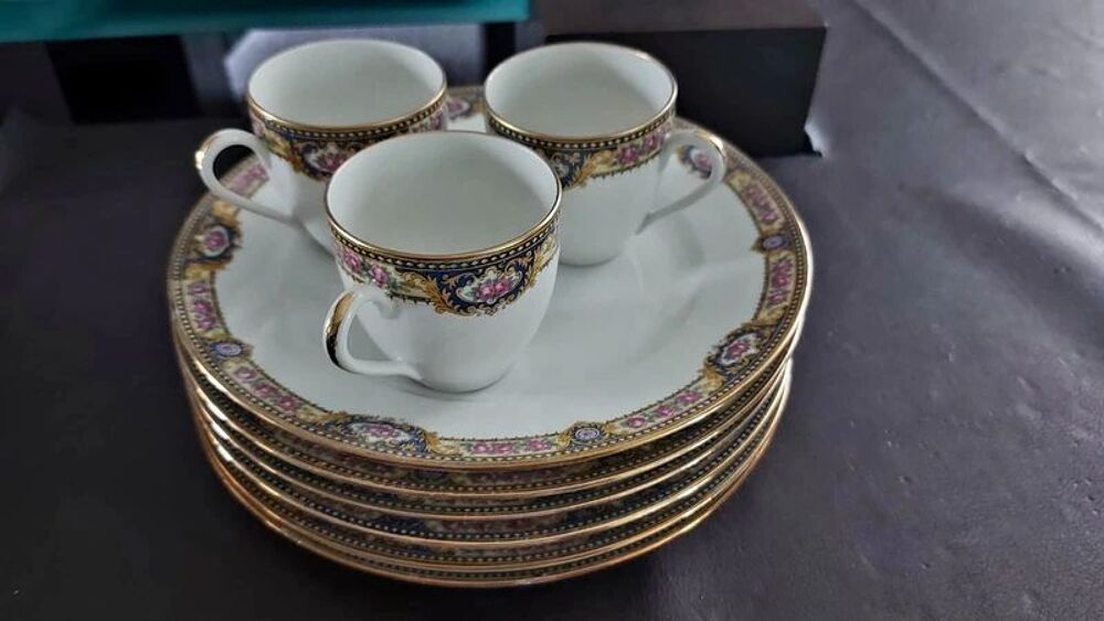 SERVICE DE TABLE PORCELAINE LIMOGES LETOURNEUR VALMONT Décoration
