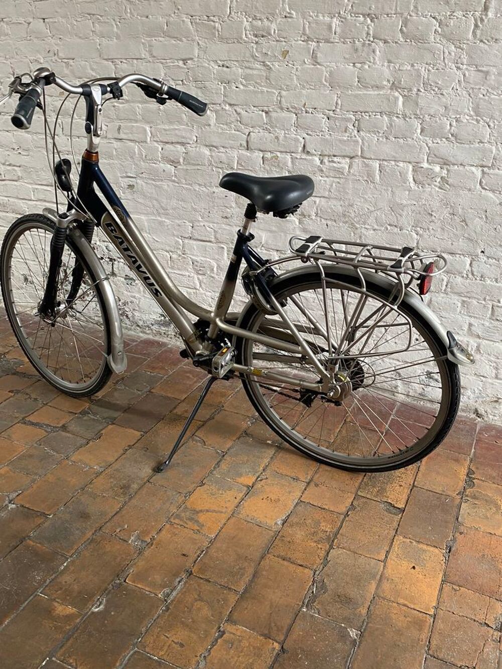 v&eacute;lo hollandais BATAVUS KAYENTA 28 pouces 27 vitesses avec antivol et 2 clefs Vlos