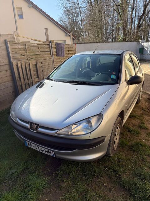 Peugeot 206 1.4i XR Pr&eacute;sence