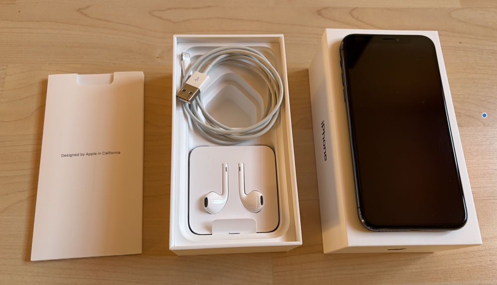Apple iPhone X noir (gris sid&eacute;ral) 256 Go Téléphones et tablettes