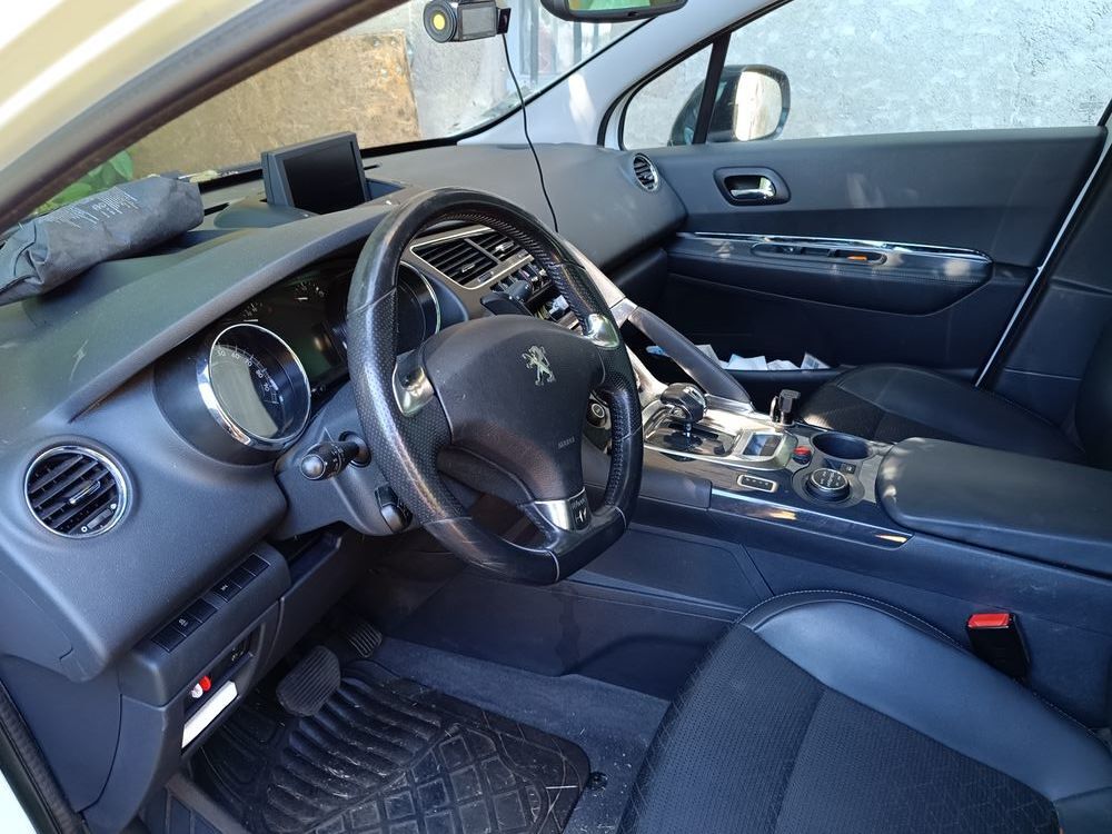 3008 HYbrid4 2.0 HDi 163ch FAP ETG6 + Electric 37ch 2014 occasion 15170 Neussargues-Moissac