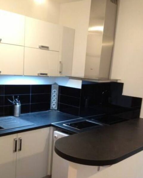  Appartement  louer 2 pices 40 m Paris