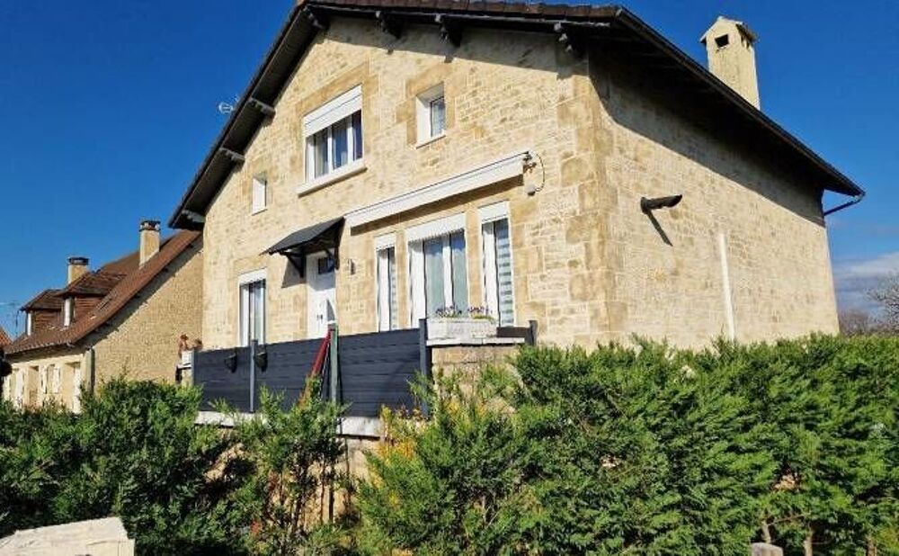Vente Maison Charmante maison traditionnelle Périgourdine avec piscine. Beauregard-de-terrasson