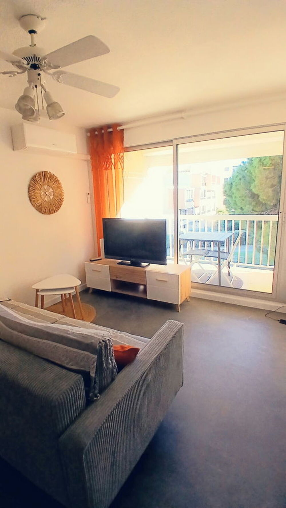 Vente Appartement T2 lumineux 35 m²  plein sud  balcon  vue parc Garage Le grau-du-roi