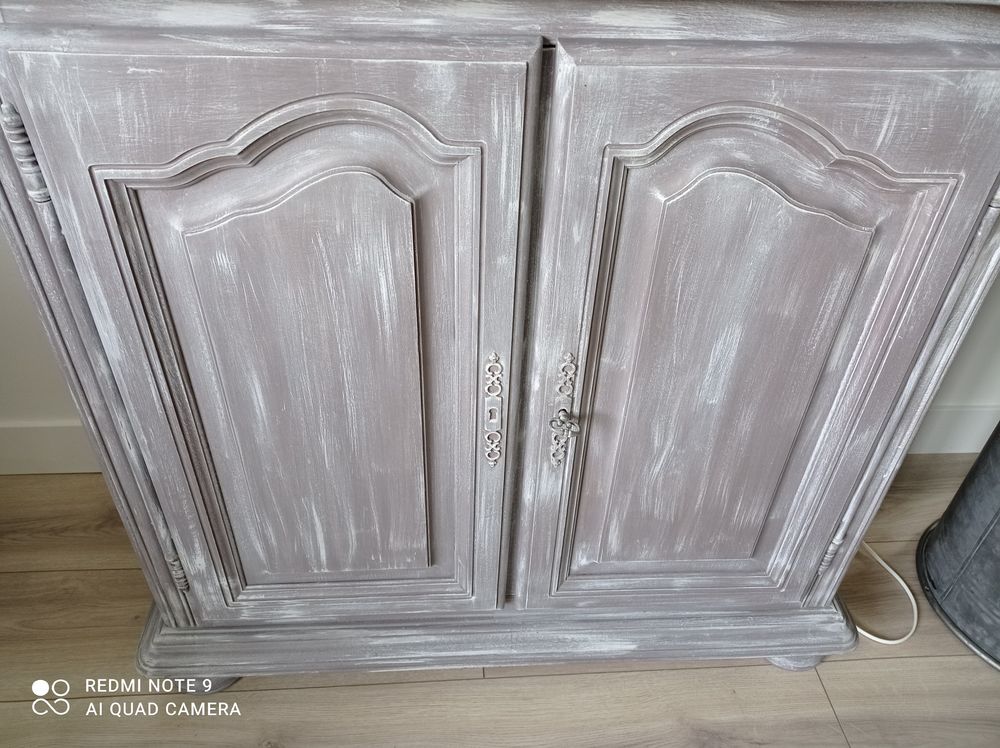 Meuble d'appoint en ch&ecirc;ne Meubles