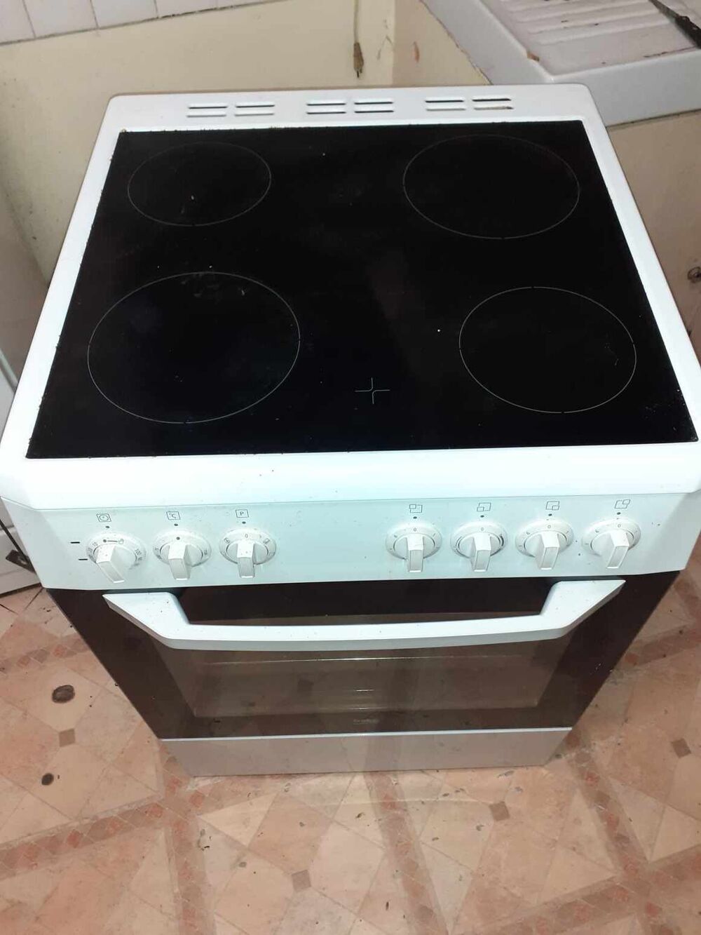 Cuisini&eacute;re induction Electrom�nager
