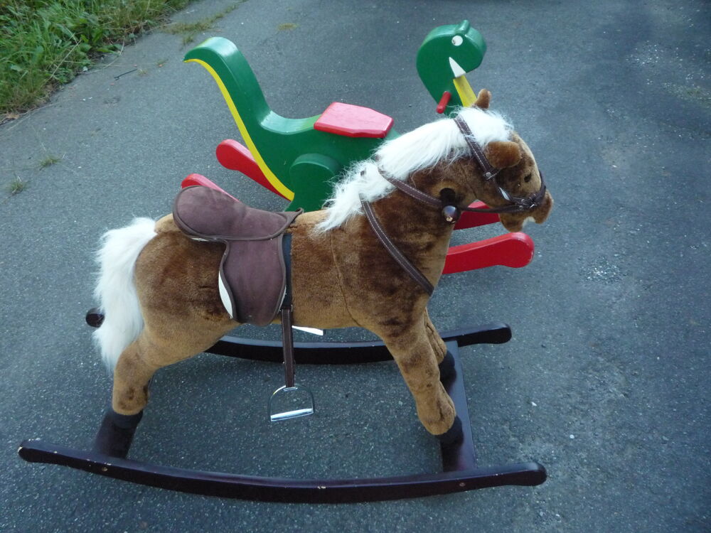 Cheval &agrave; bascule/dragon &agrave; bascule Jeux / jouets