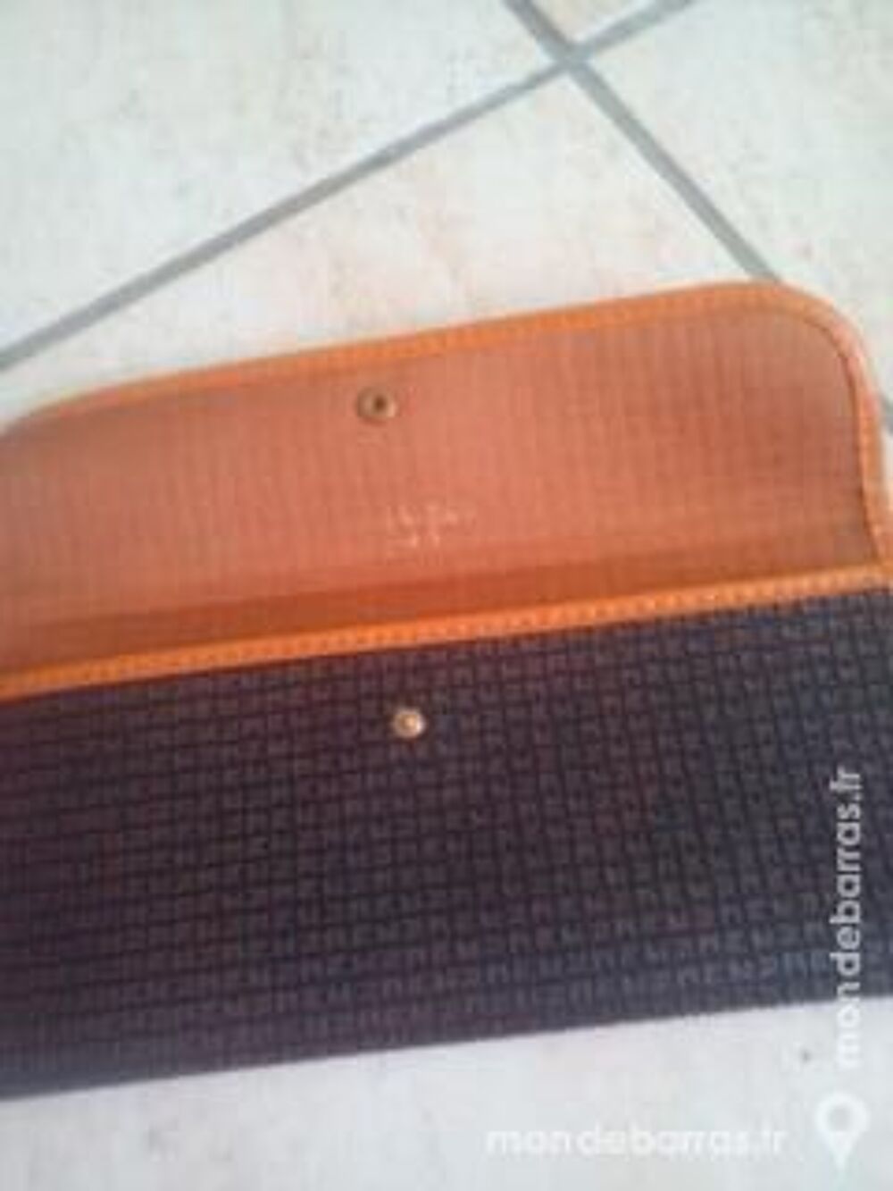 POCHETTE TR&Egrave;S FINE TED LAPIDUS Maroquinerie