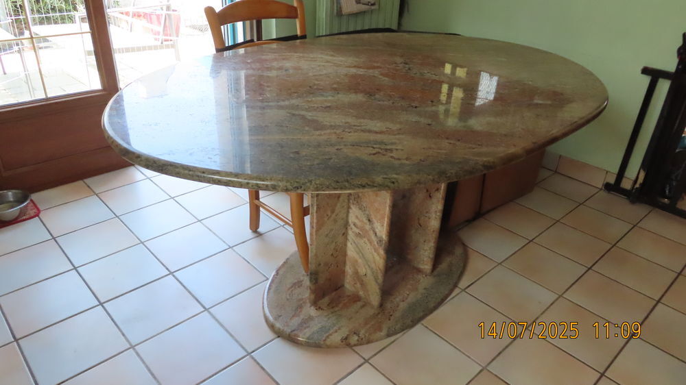table granit Meubles