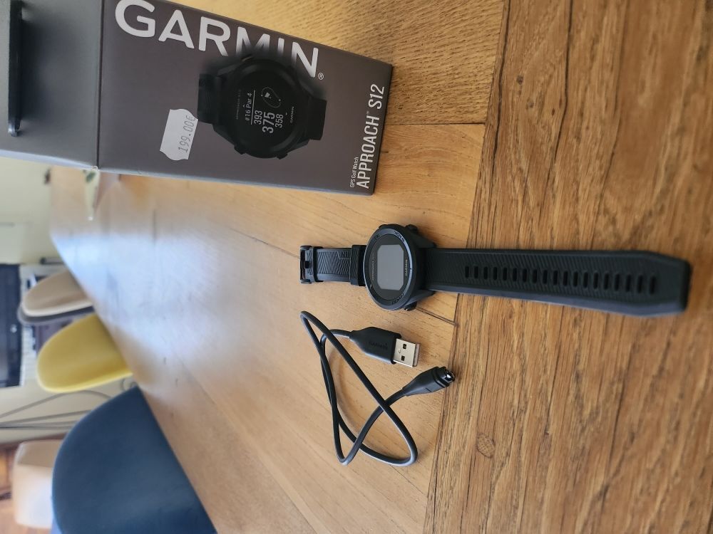 montre garming golf approch S12 noire homme ou femme Sports