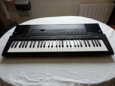 clavier �lectronique yamaha 160 Caen (14)